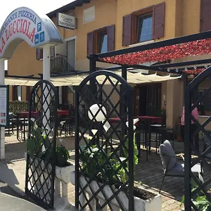 Ostello Trentapassi, Zone